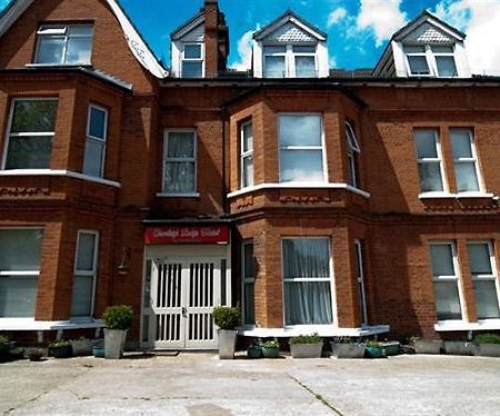 Chumleigh Lodge Hotel Ltd. Hendon Exterior photo