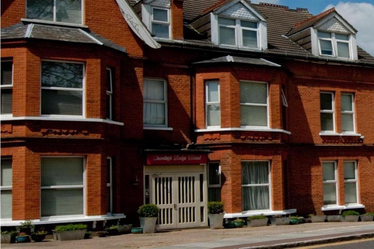 Chumleigh Lodge Hotel Ltd. Hendon Exterior photo